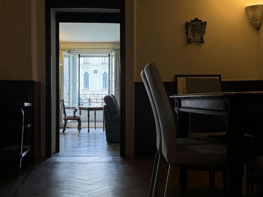 Apartamento Ponte Di Rialto E Canal Grande-palazzo Benzon